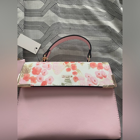 Pink Floral Purse - Picture 3 of 3